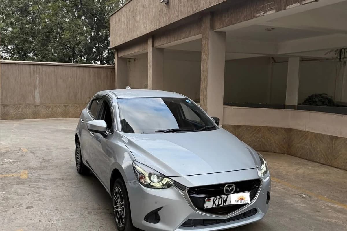 Mazda Demio, photo 1